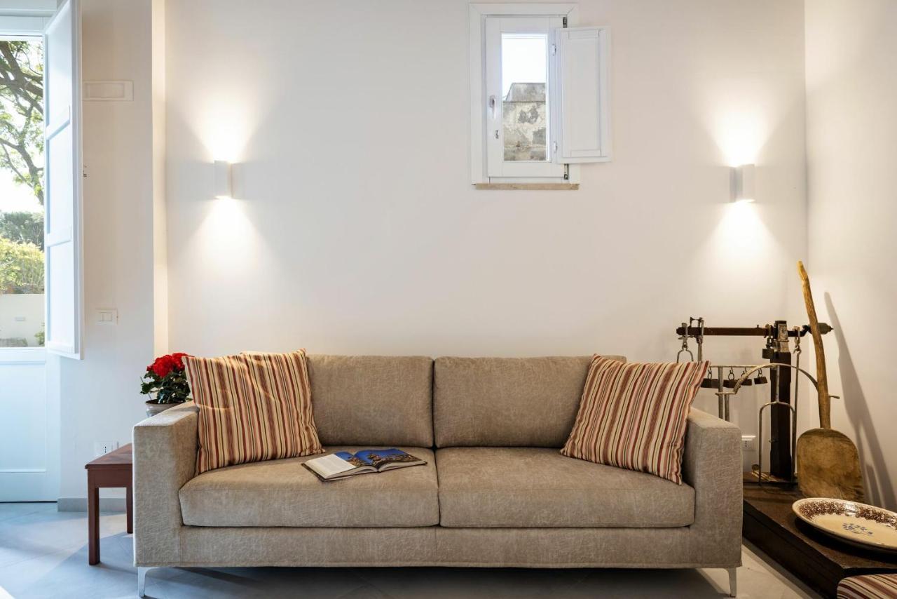 Villa Angelina - Charming Rooms & Apartments Τράπανι Εξωτερικό φωτογραφία