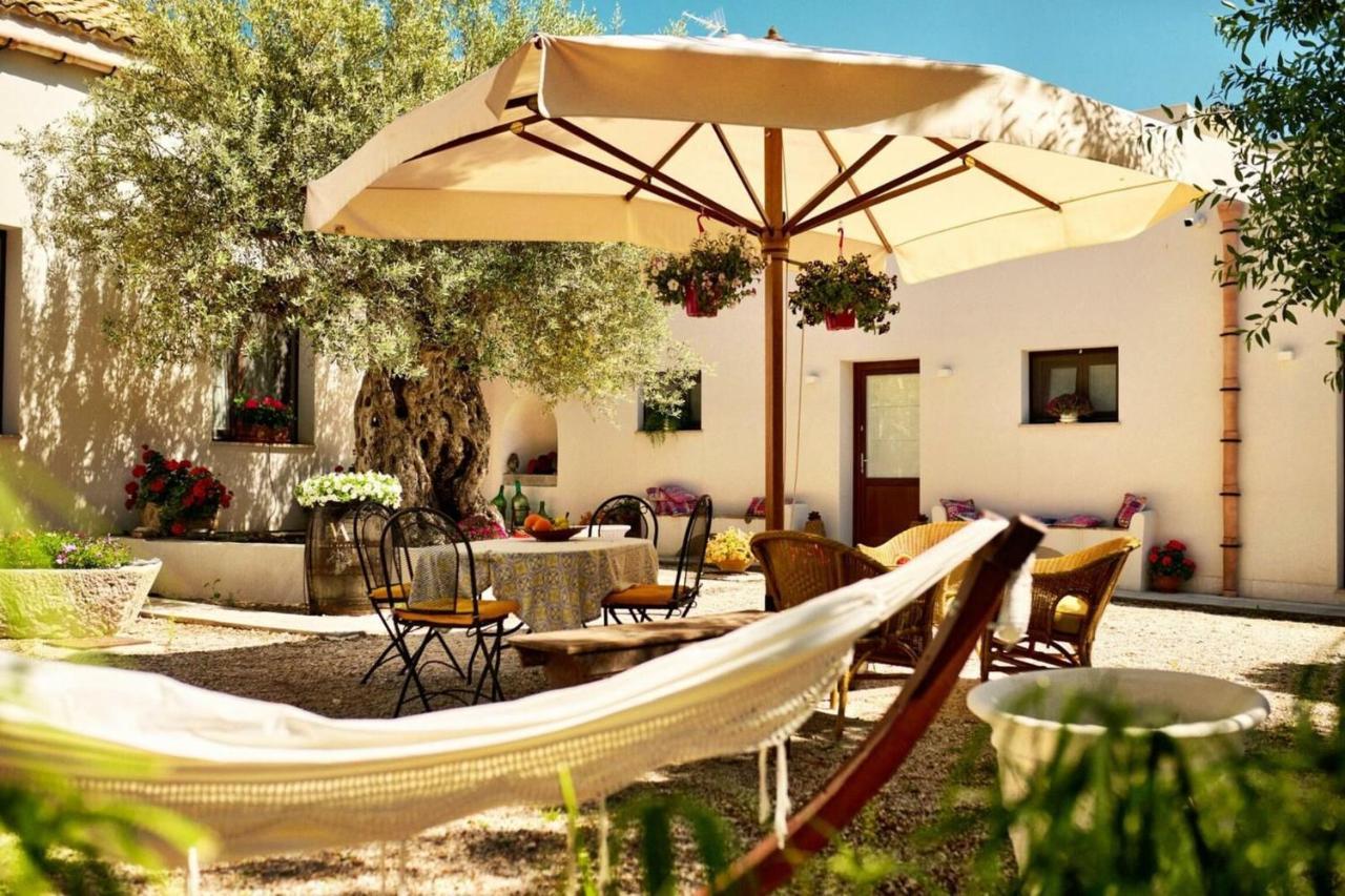 Villa Angelina - Charming Rooms & Apartments Τράπανι Εξωτερικό φωτογραφία