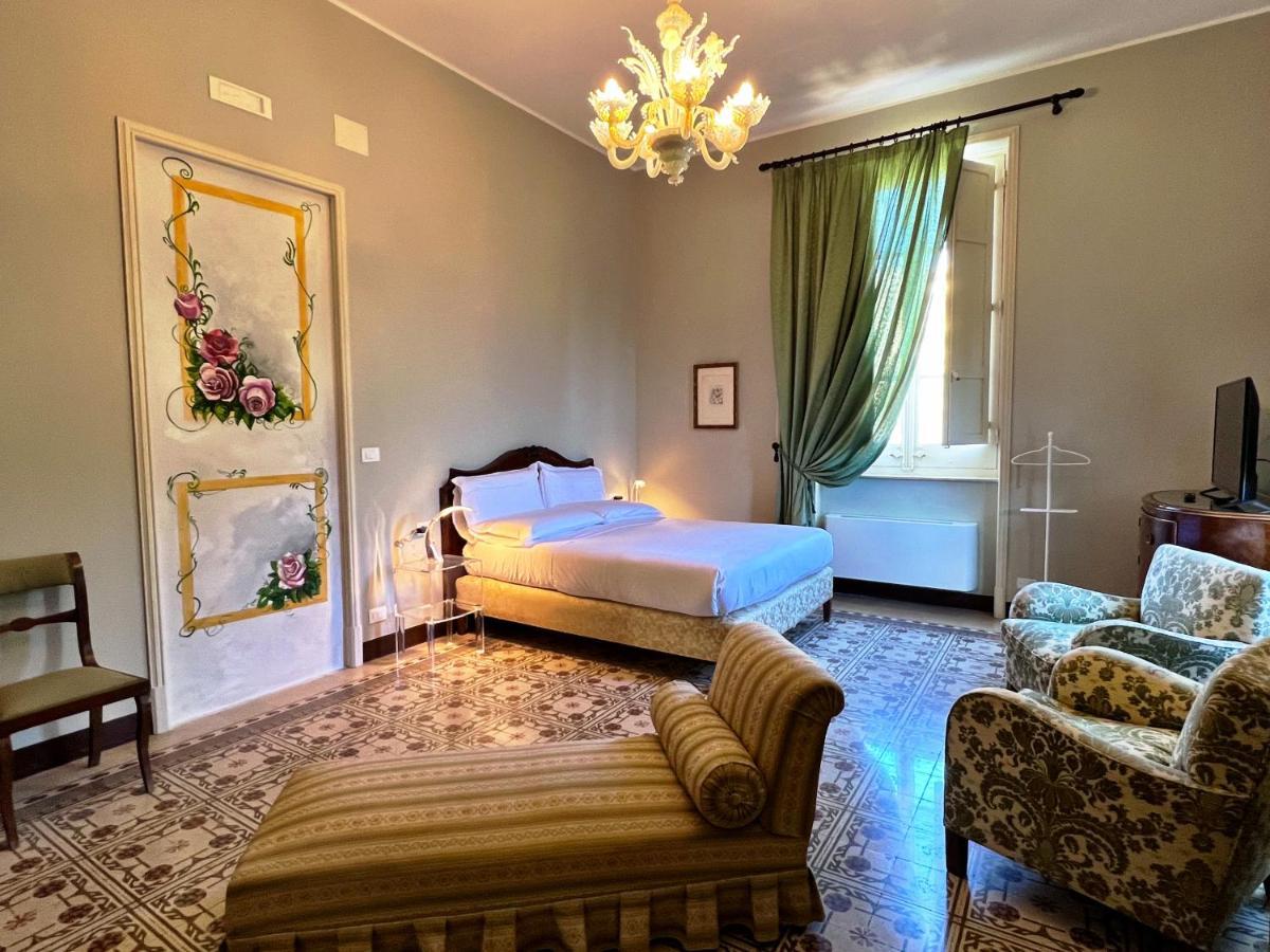 Villa Angelina - Charming Rooms & Apartments Τράπανι Εξωτερικό φωτογραφία