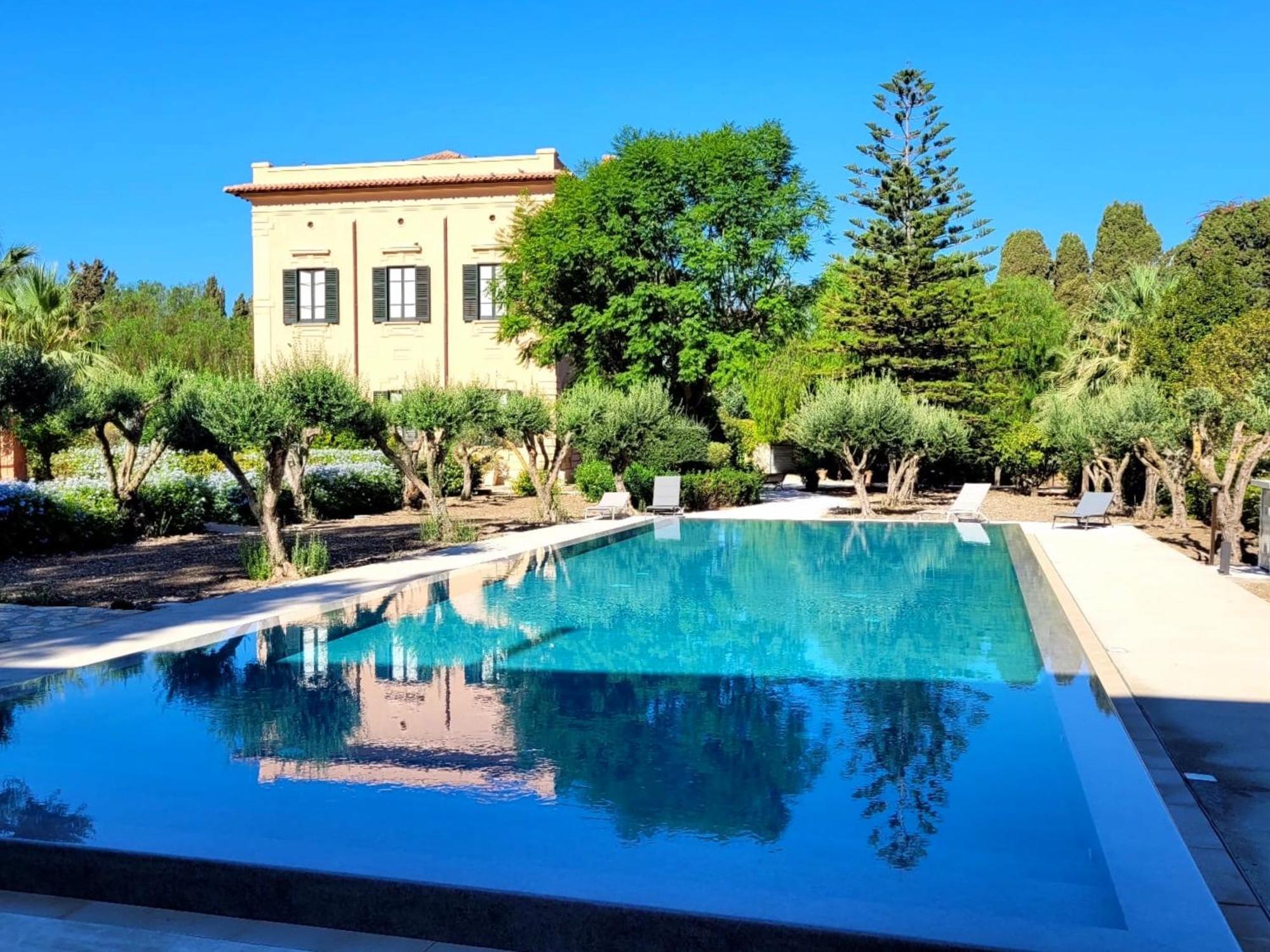 Villa Angelina - Charming Rooms & Apartments Τράπανι Εξωτερικό φωτογραφία
